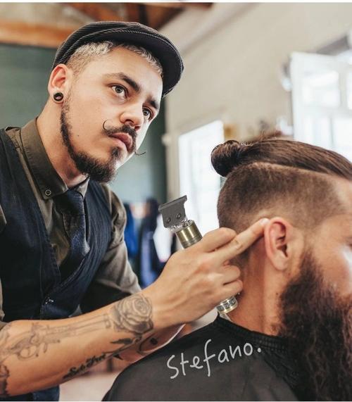 BarberMax - Barbeador e Aparador